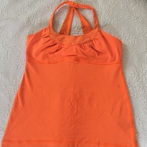 Lululemon top